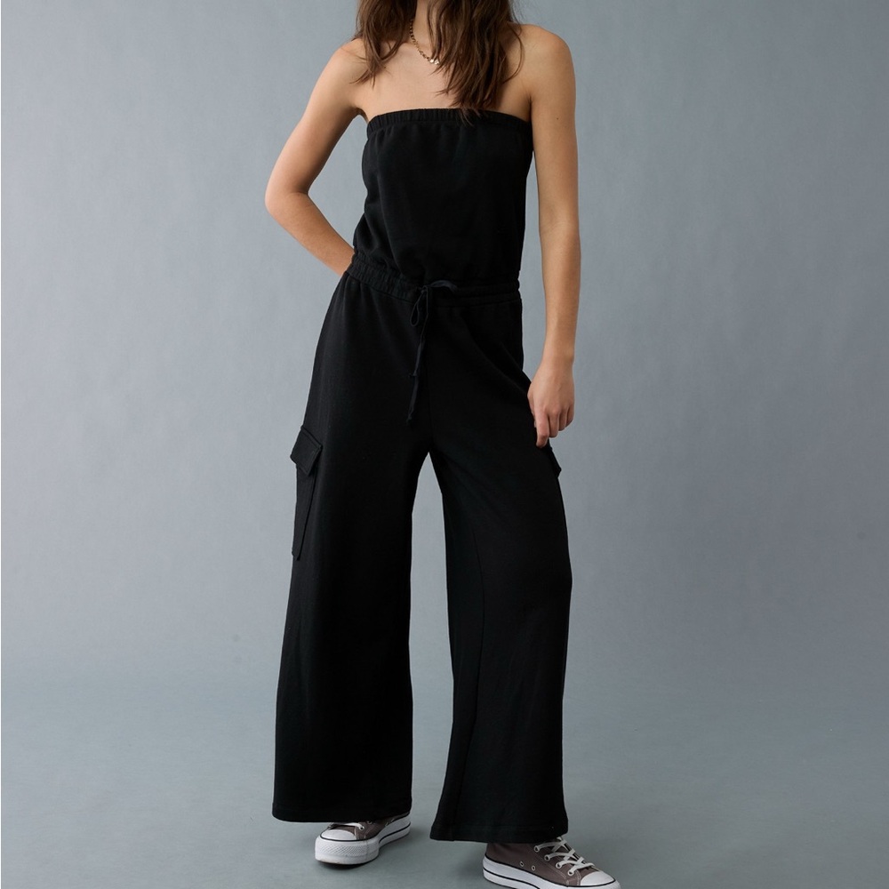 American Eagle Outfitters Black Strapless cargo Jumpsuit